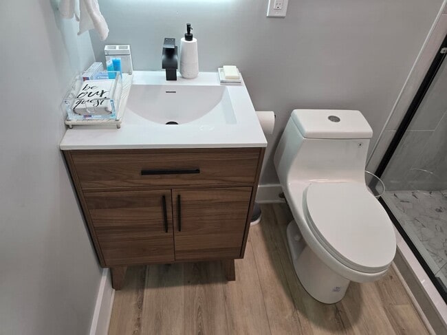 Photo - 1315 Gorrell St Unit 1