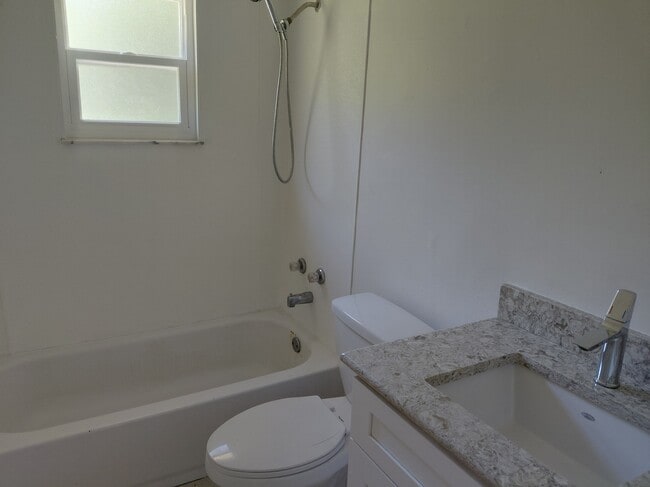 Photo - 811 King Orange Dr