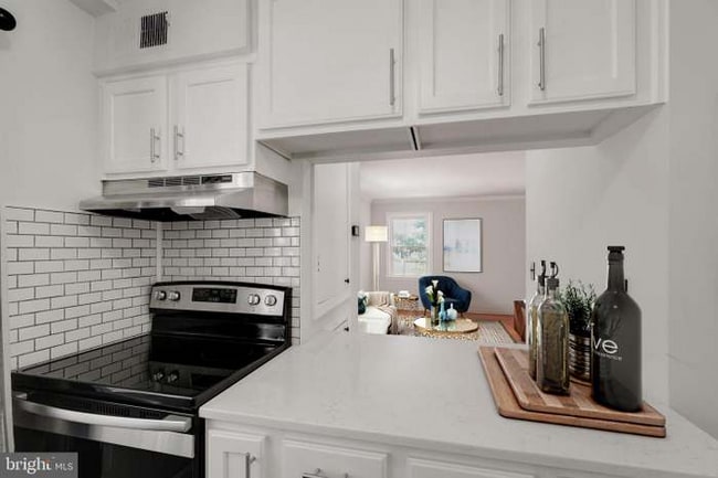 Photo - 2016 37th St SE Unit #102