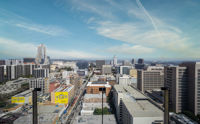 View from insuite private Balcony - 400 S Broadway Condo Unit 2604