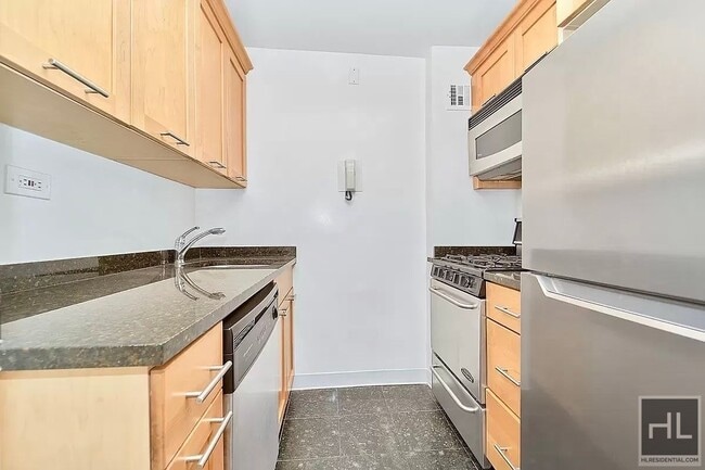 Photo - EAST 55 STREET Unit 11B