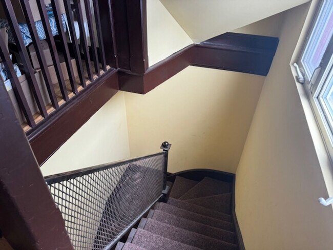 Photo - 780 University Ave Unit Apt 2