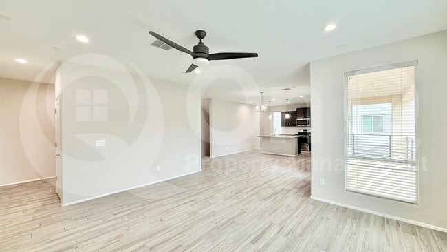 Photo - 1250 Abbey Ln