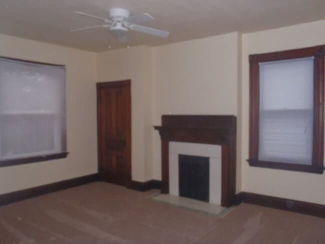 Photo - 936 Ludlow Ave Unit 936-02