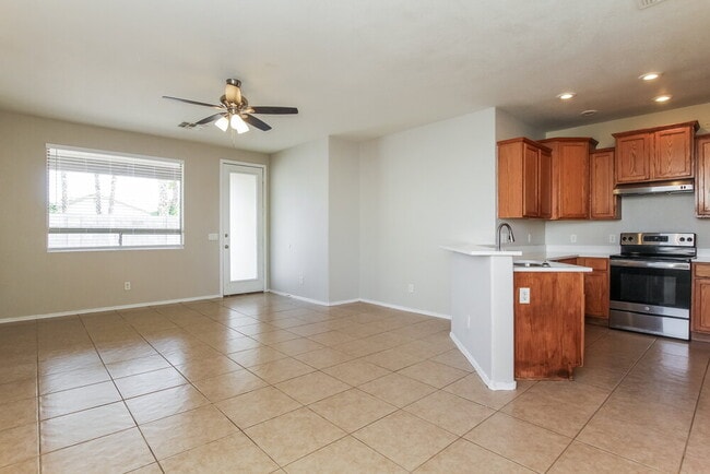 Photo - 6639 S 17th Ave