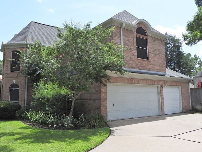 Photo - 2319 Amber Springs Dr