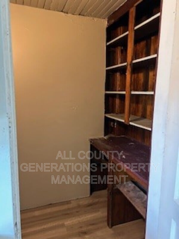 Photo - 7700 Goodman Ave