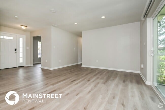 Building Photo - 4110 El Camino Real E Rental