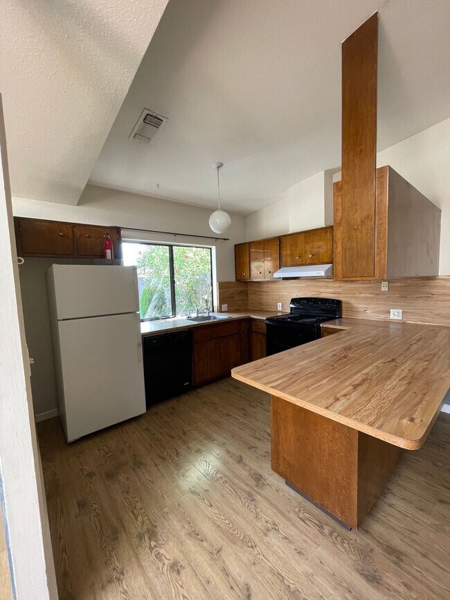 Photo - Updated 3 Bedroom Duplex in North Davis