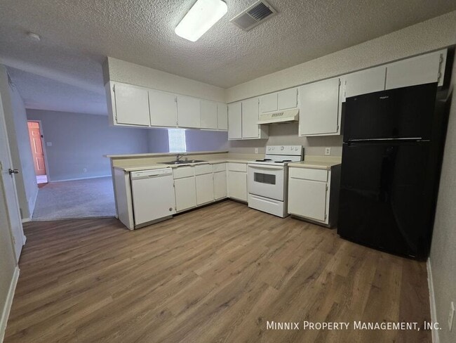 3007 W Louisiana Ave Unit 11