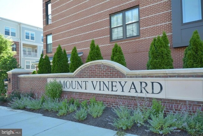 Photo - 3989 Norton Pl Unidad 104