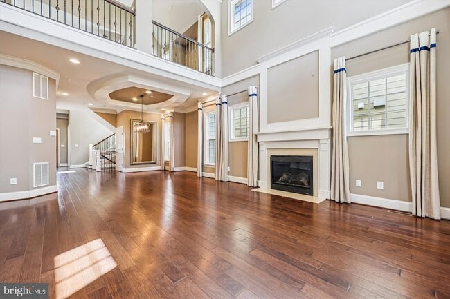 Photo - 448 Salk Cir