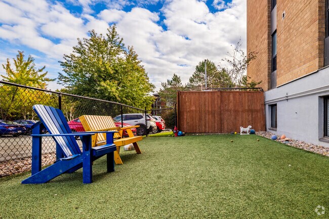 Exterior Dog Park - Terrace View