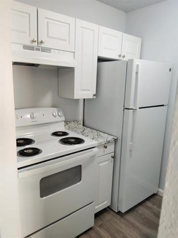 Photo - 8127 Stonehurst St Unit 1