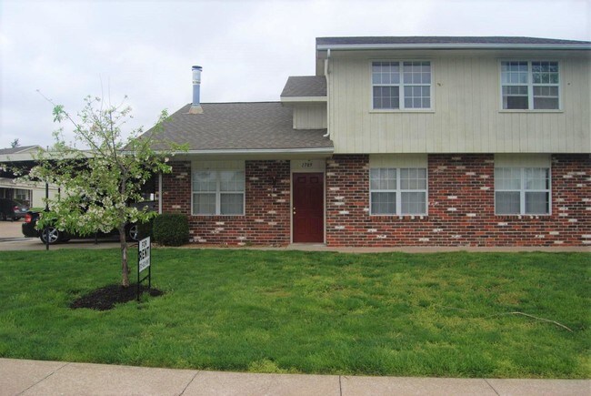 1714 Telluride Ln Condo For Rent In Columbia Mo Forrent Com