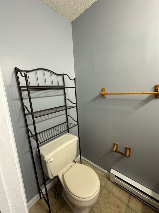 Photo - 176 Lincoln St Unit 176 Lincoln St -  9