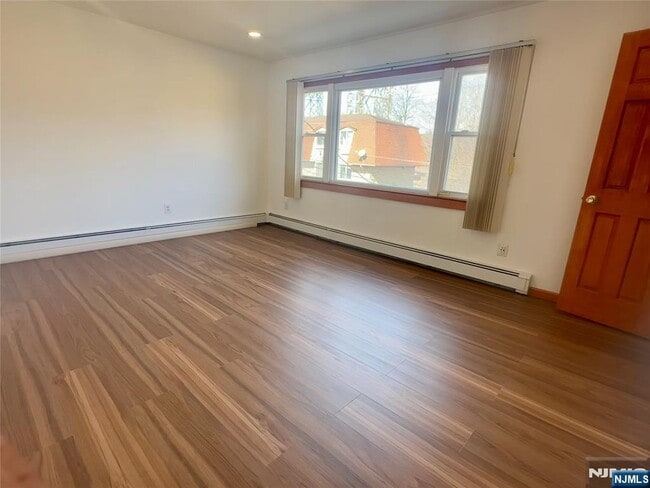 Photo - 17 Hamilton St