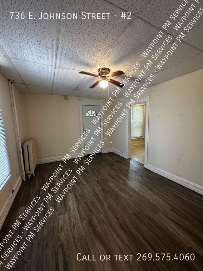 Photo - 736 E Johnson St Unidad #2