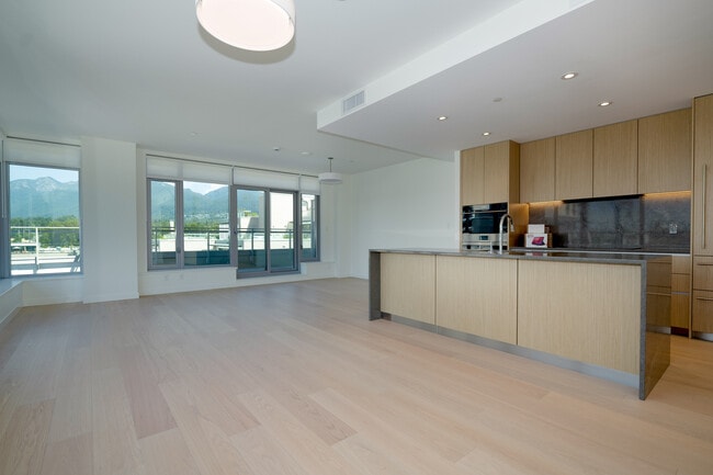 703-777 Harbour Way