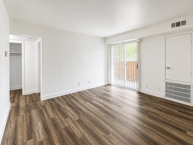 Photo - Cedar Lane Apartments