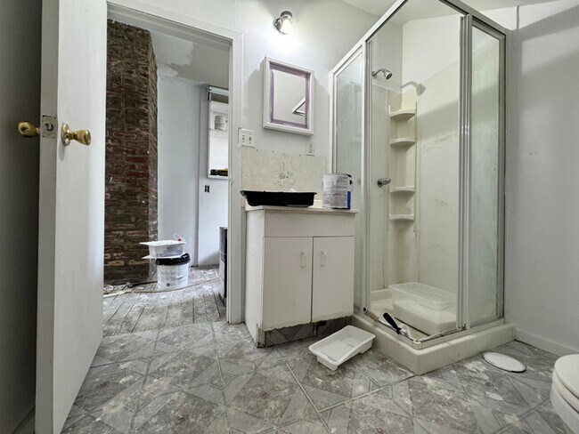 Photo - 522 Devon St Unit 3