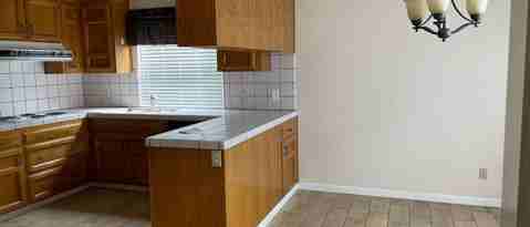 Photo - 1067 E Portland Ave