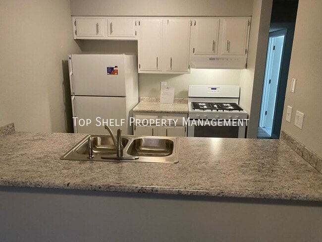 Photo - 1322 Williams St