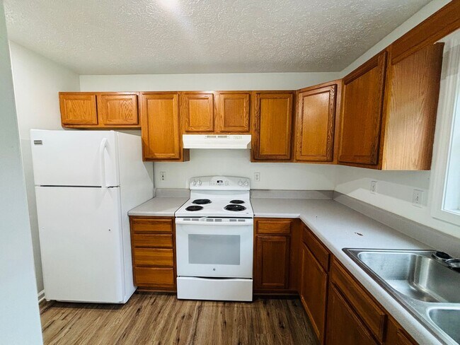 Photo - 2 Bedroom, 1.5 Bathroom Duplex