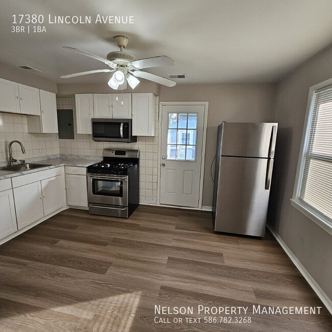 Photo - 17380 Lincoln Ave