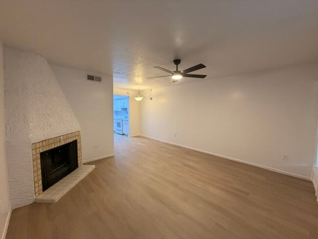 Photo - 3002 N 70th St