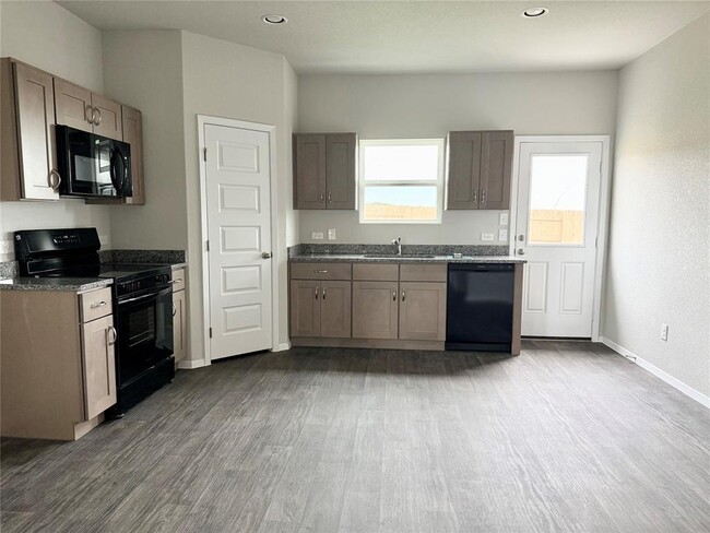 Photo - 2702 Paragon Fox Dr