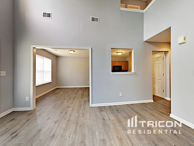 Photo - 1430 Rheo Ct NW