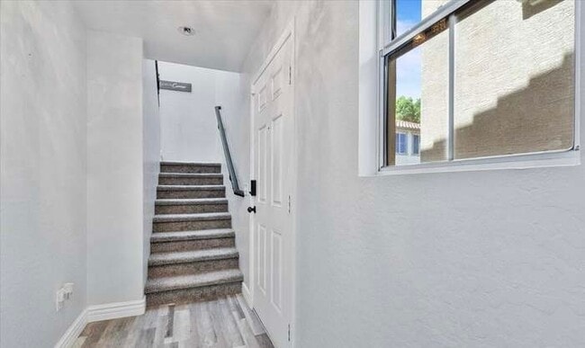 Photo - 9233 E Neville Ave