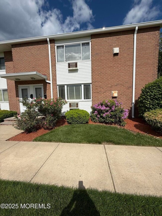 Building Photo - 35 Sternberger Ave Unit A-A Rental
