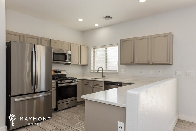 Photo - 1711 E Megan Dr