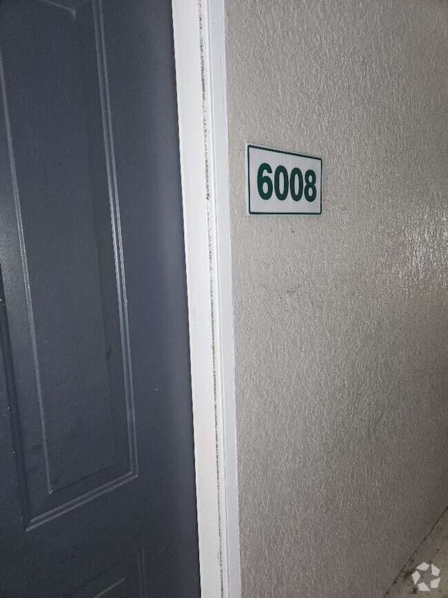 Building Photo - 6008 Unit 6008 Rental