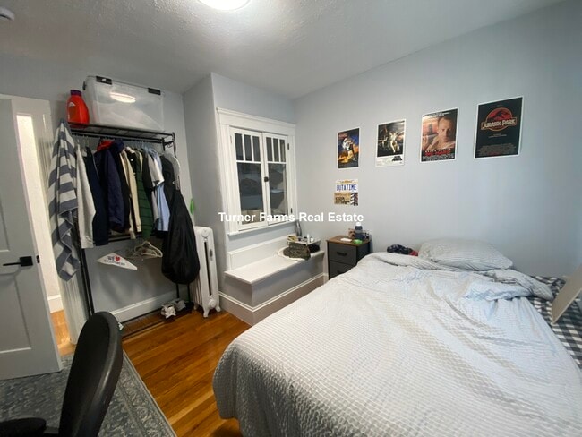 Photo - 256 Main St Unit 2