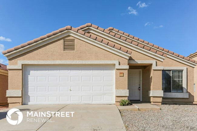 Building Photo - 9016 W Pinchot Ave