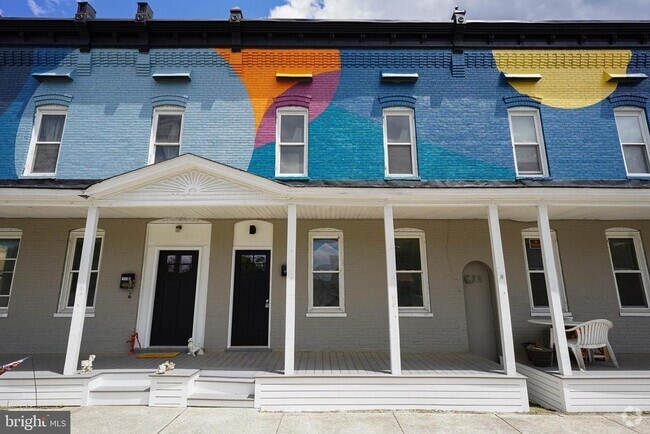 Building Photo - 202 S Pennsylvania Ave Rental