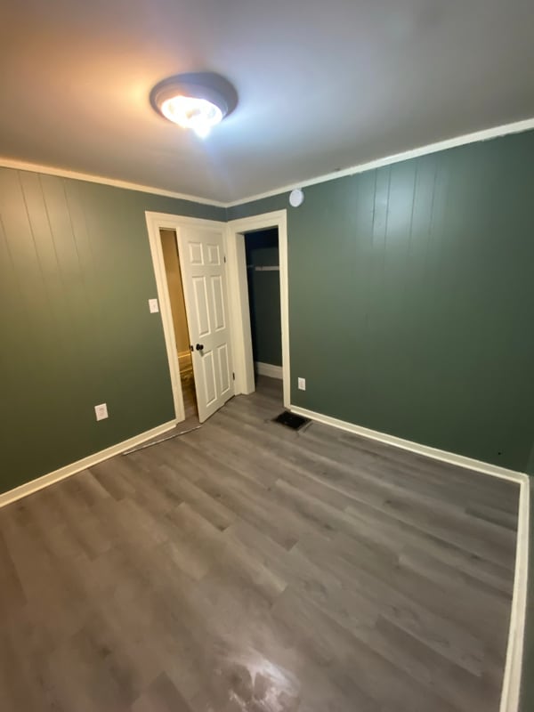 Photo - 641 Burlington St