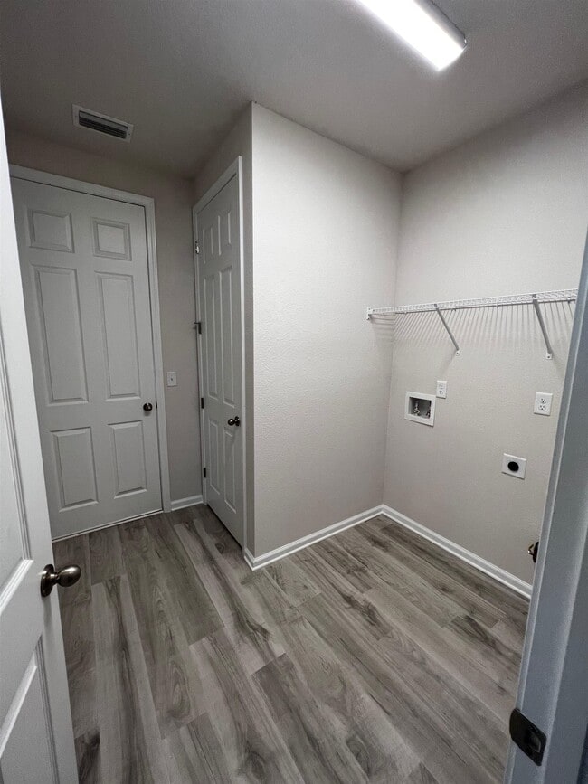 Photo - 711 Honeycomb Trl