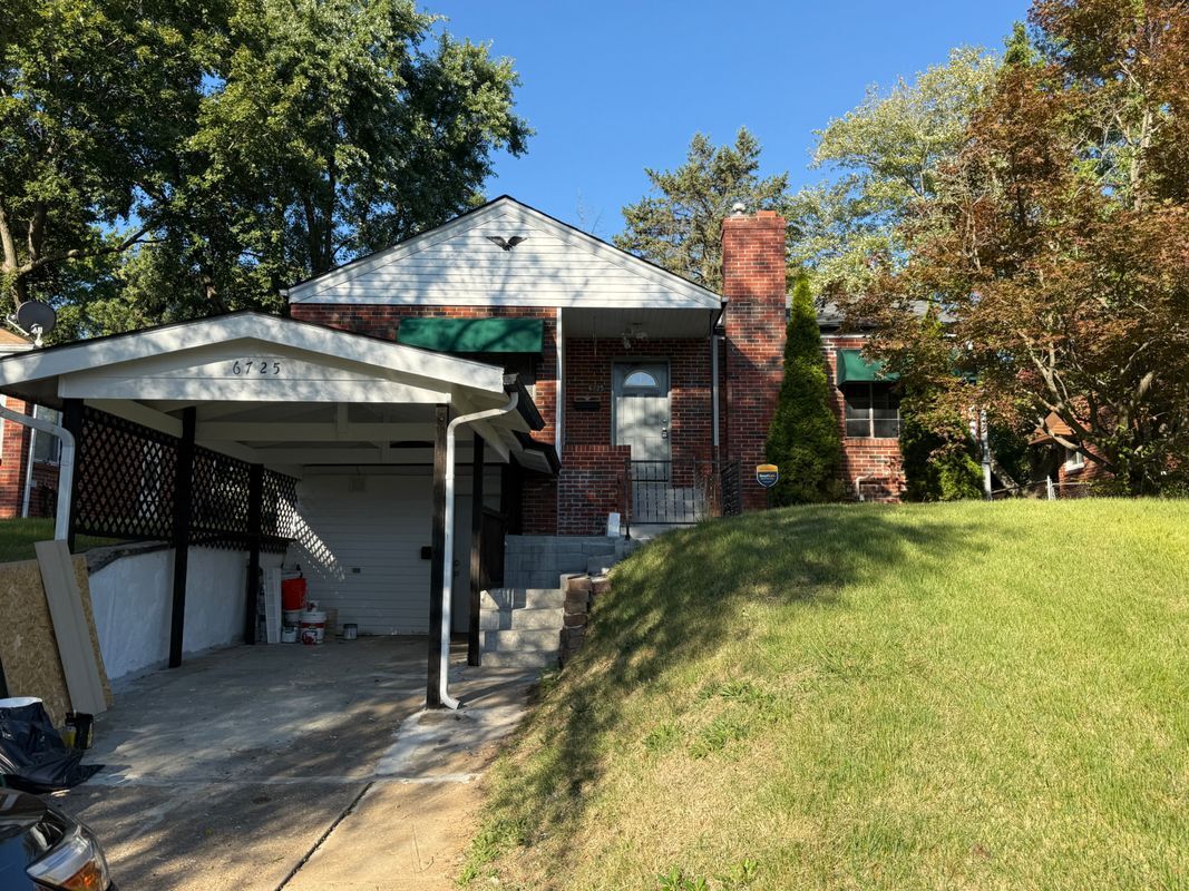 Photo - 6725 Thurston Ave