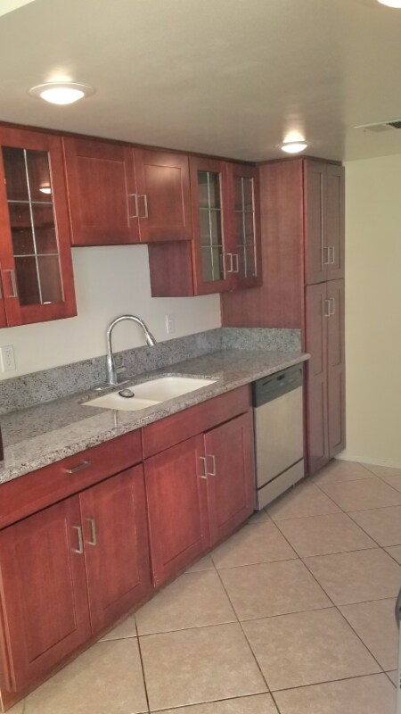 Photo - 1020 E Barnard St