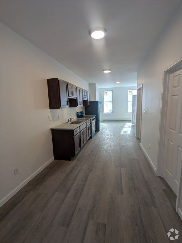 Building Photo - 153 4th Ave Rental