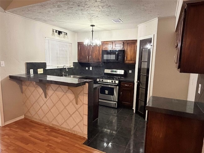 Photo - 7111 Feather Creek Dr