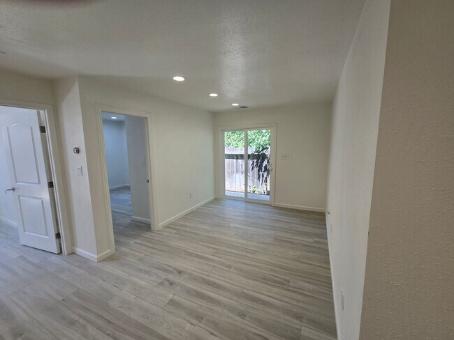 Photo - Cambrian Park rental