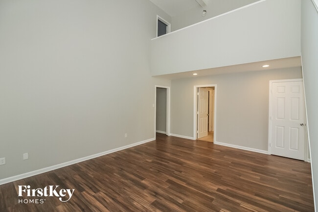 Photo - 7650 Charstone Dr