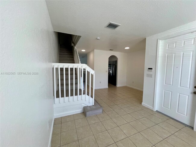 Photo - 1550 NE 33rd Ave Unit 106-8