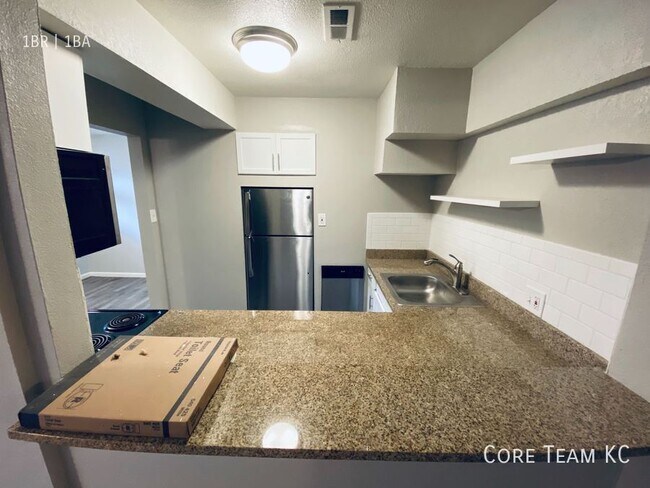 Photo - 3633 Walnut St Unit 101