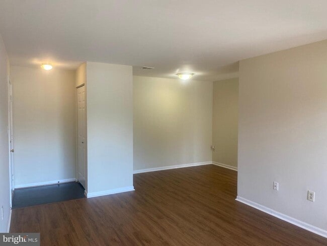 Photo - 9557 Coggs Bill Dr Unit 104